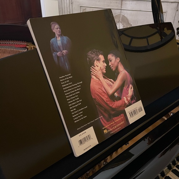 Aida: The Broadway Musical💙 Vocal, piano, guitar book - Picture 2 of 3